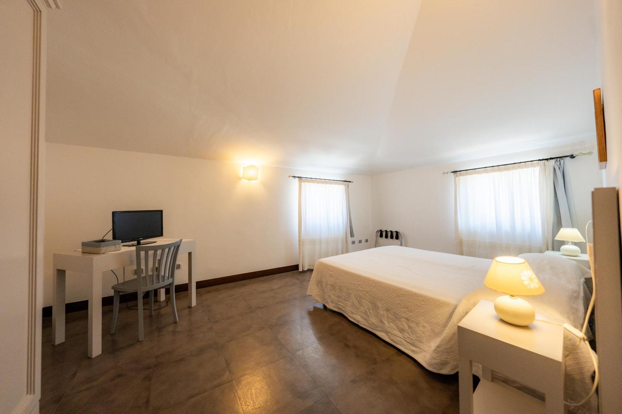Albergo Residenziale La Corte Tortoli Exterior photo