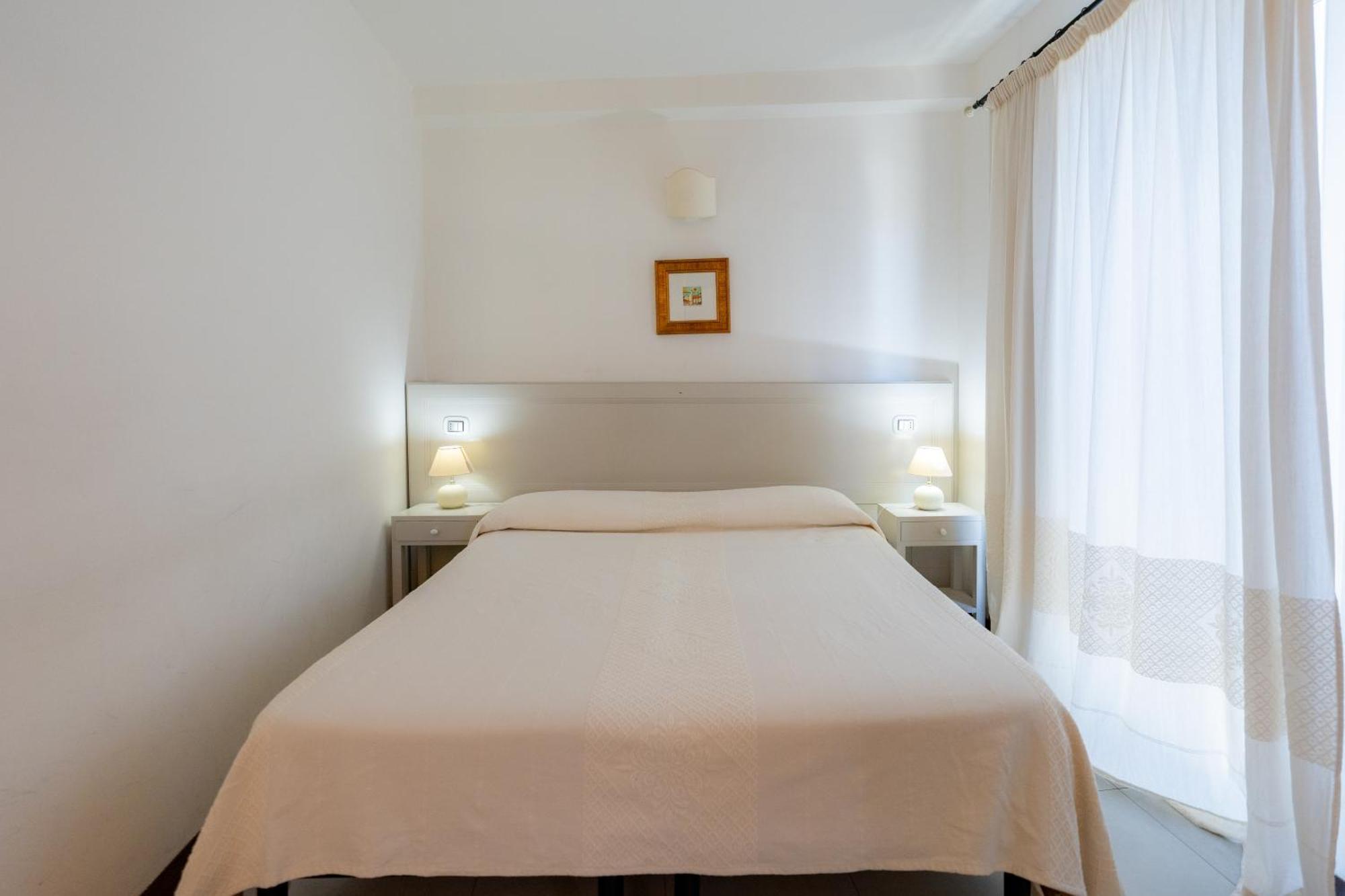Albergo Residenziale La Corte Tortoli Exterior photo