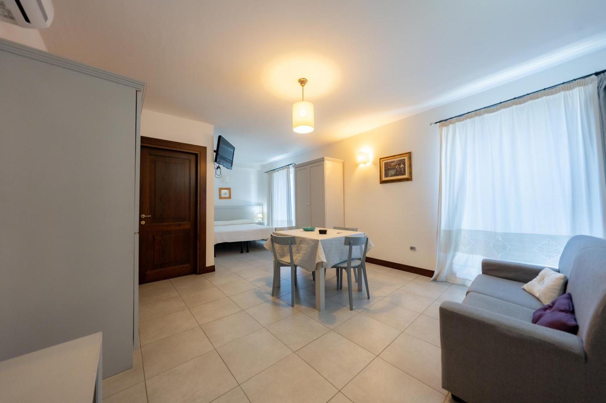 Albergo Residenziale La Corte Tortoli Exterior photo