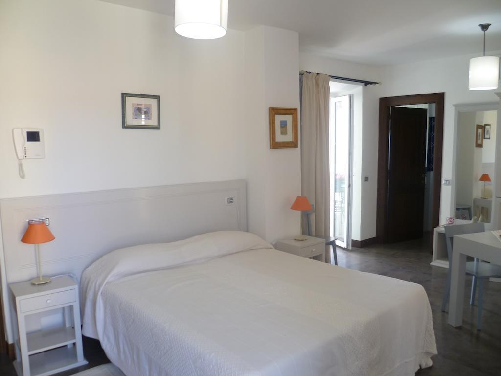 Albergo Residenziale La Corte Tortoli Room photo
